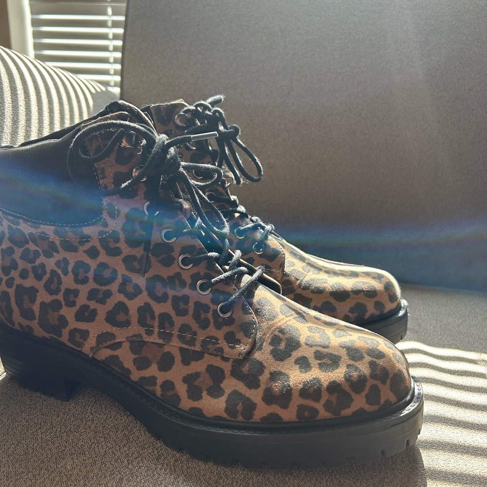 Cheetah combat boots